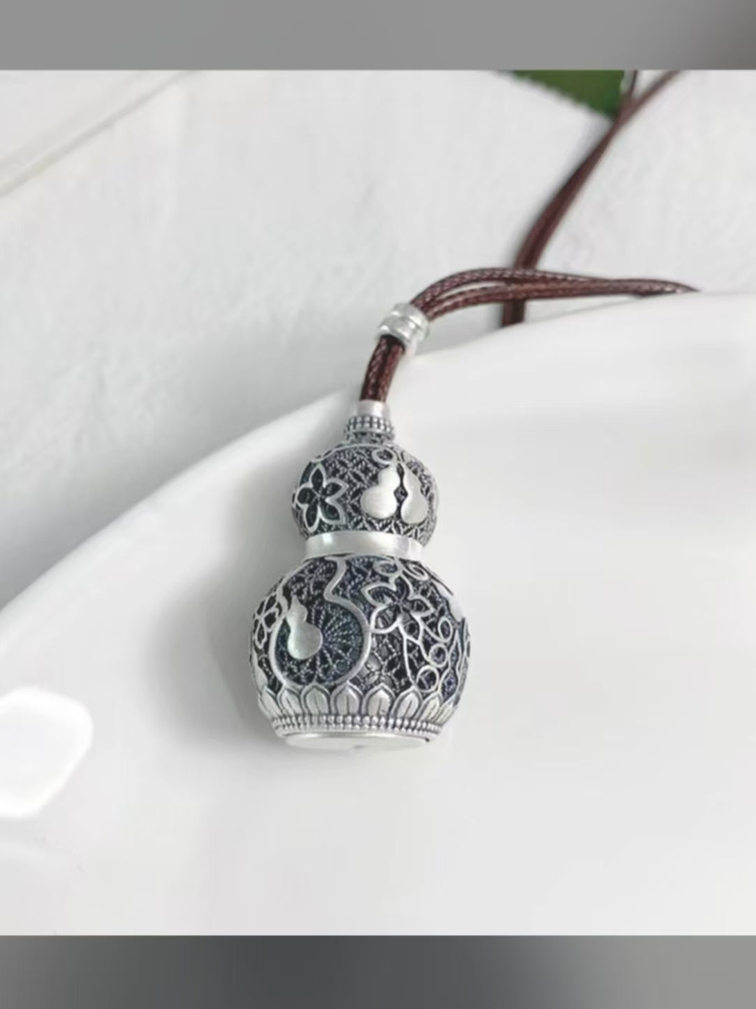 Filigree Gourd Buddha Necklace