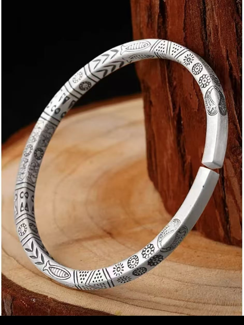 Auspicious totem ethnic style bracelet