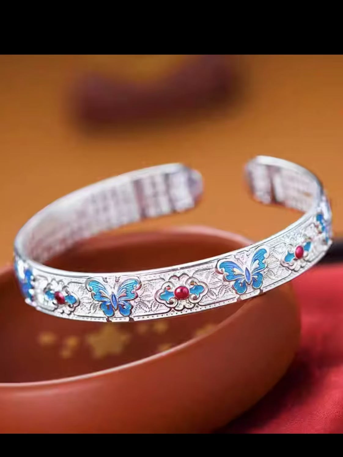 Kingdee enamel bracelet